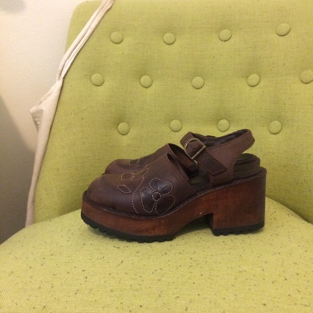 Riverstone Wooden Clog Maryjane